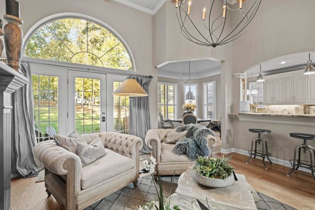 308 River Oaks Blvd, Searcy, AR 72143