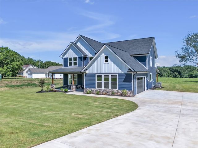 1723 Harris Bridge Road, Anderson, SC 29621
