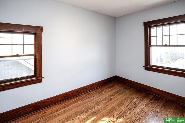 1112 S 60th Street, Omaha, NE 68106