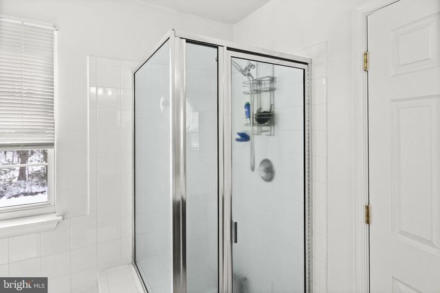 5177 MALLARDS LANDING DR, King George, VA 22485