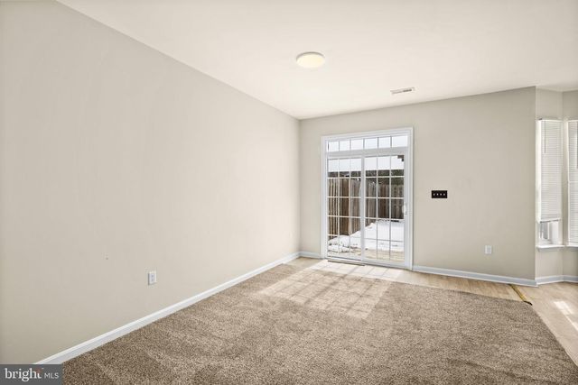 5177 MALLARDS LANDING DR, King George, VA 22485