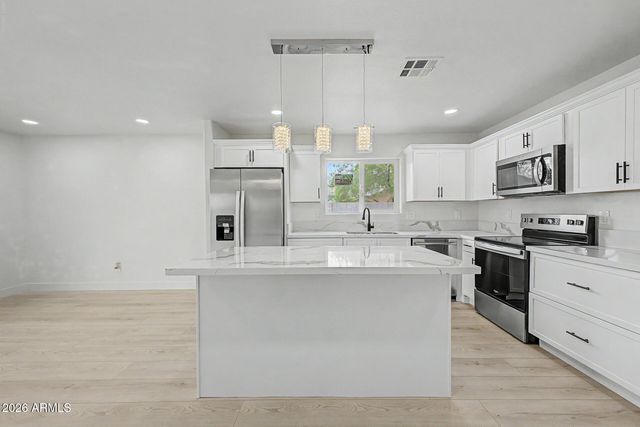 1228 S 15TH Avenue, Phoenix, AZ 85007