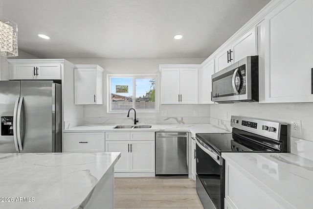 1228 S 15TH Avenue, Phoenix, AZ 85007