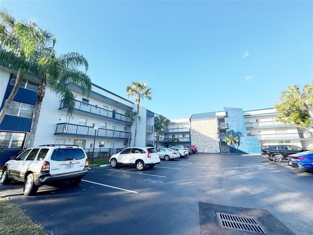 3200 Holiday Springs Boulevard 3-304, Margate, FL 33063