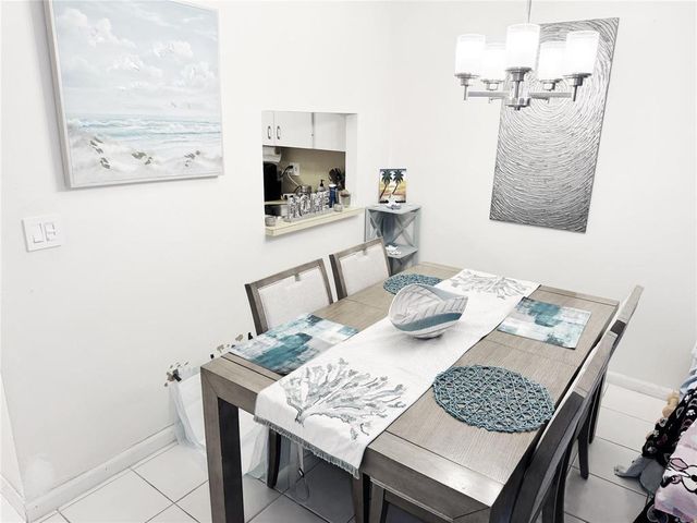 3200 Holiday Springs Boulevard 3-304, Margate, FL 33063