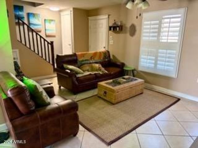 409 E WOODMAN Drive, Tempe, AZ 85283