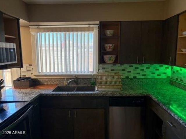 409 E WOODMAN Drive, Tempe, AZ 85283
