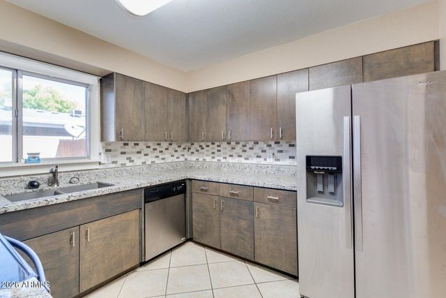 409 E WOODMAN Drive, Tempe, AZ 85283