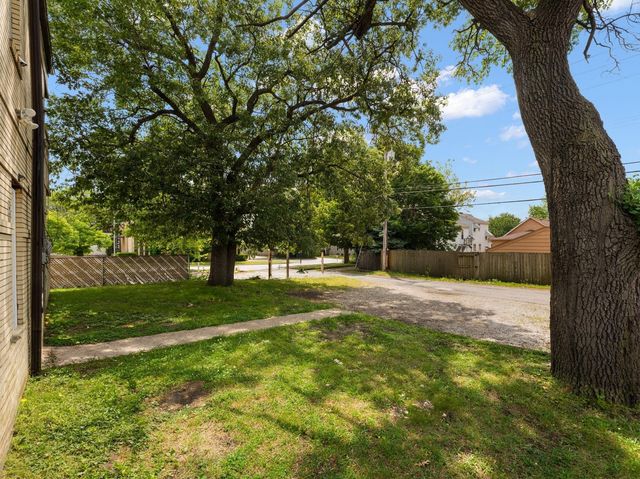 540 165th Street, Hammond, IN 46324
