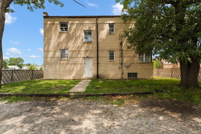 540 165th Street, Hammond, IN 46324