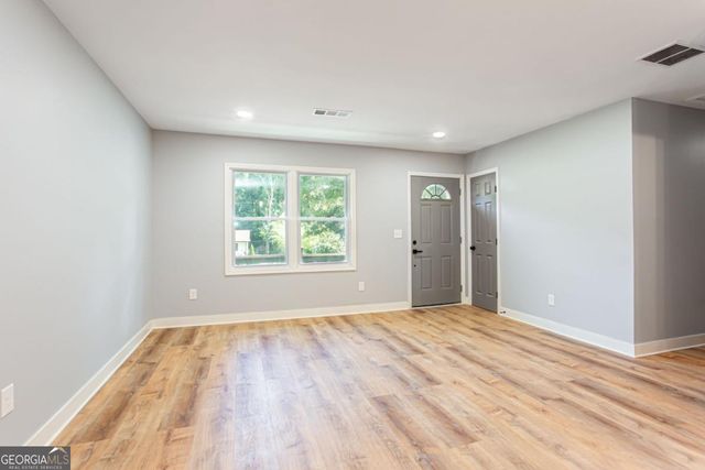 3652 Sweetbriar Circle, Lithia Springs, GA 30122