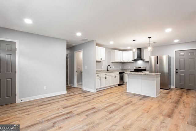 3652 Sweetbriar Circle, Lithia Springs, GA 30122