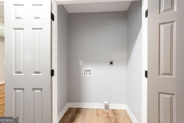 3652 Sweetbriar Circle, Lithia Springs, GA 30122