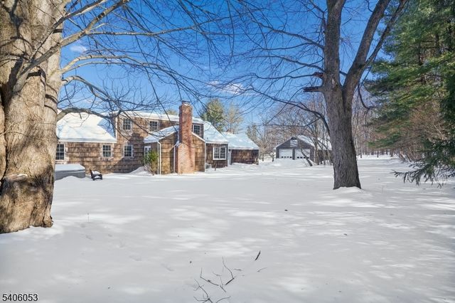 1 Mountain View Dr, Chester Twp., NJ 07930