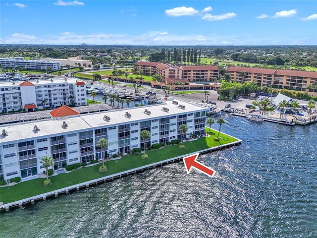 20 Yacht Club Drive 103, North Palm Beach, FL 33408