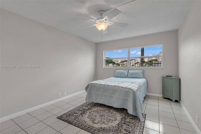 20 Yacht Club Drive 103, North Palm Beach, FL 33408