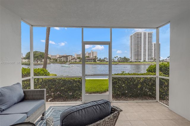 20 Yacht Club Drive 103, North Palm Beach, FL 33408
