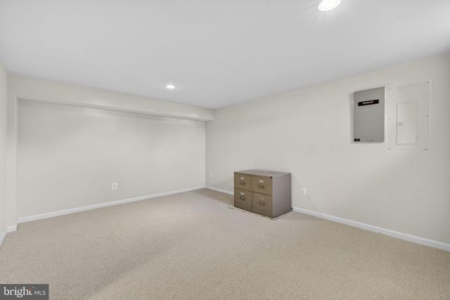 27 BEALLAIR SQUARE DR, Charles Town, WV 25414