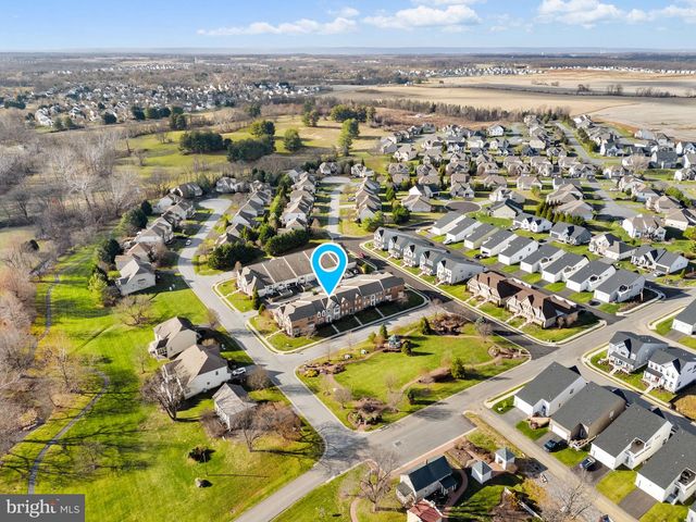 27 BEALLAIR SQUARE DR, Charles Town, WV 25414