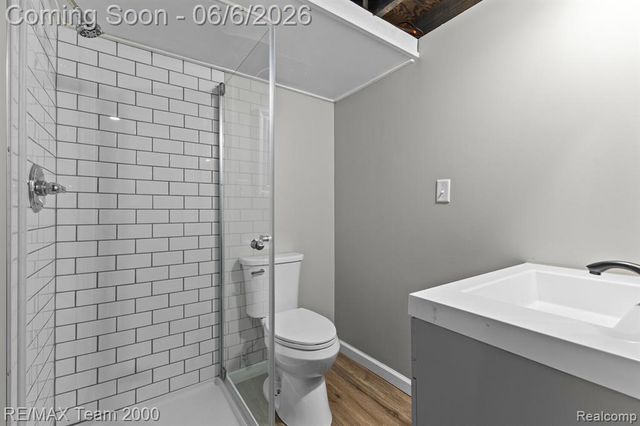 28952 Bridge Street, Garden City, MI 48135