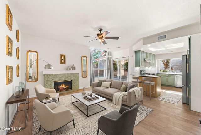 42337 Alicante Street, Quartz Hill, CA 93536