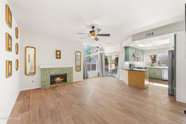 42337 Alicante Street, Quartz Hill, CA 93536