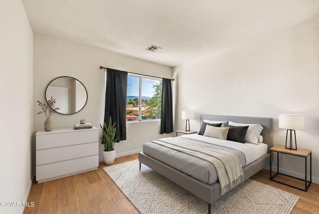 42337 Alicante Street, Quartz Hill, CA 93536