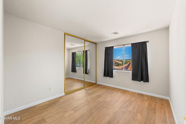 42337 Alicante Street, Quartz Hill, CA 93536