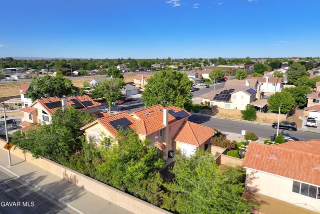 42337 Alicante Street, Quartz Hill, CA 93536