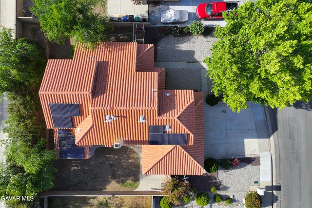 42337 Alicante Street, Quartz Hill, CA 93536
