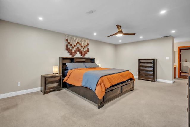 5220 Lynnadeane Ct, Carmichael, CA 95608