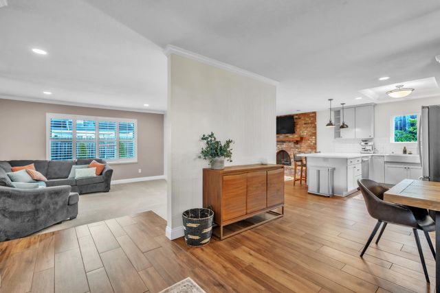 5220 Lynnadeane Ct, Carmichael, CA 95608