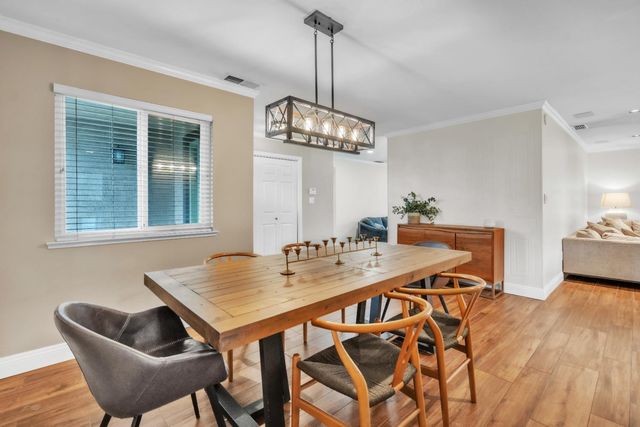 5220 Lynnadeane Ct, Carmichael, CA 95608