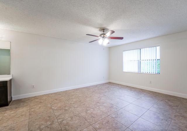 1979 NW 4TH Avenue A, Boca Raton, FL 33431