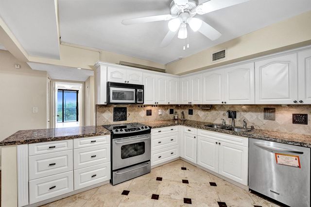 2802 N 46th Avenue B620, Hollywood, FL 33021