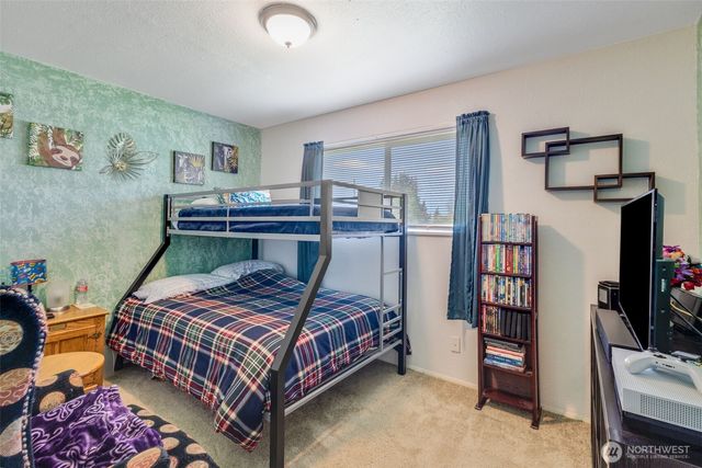 519 S 92nd, Tacoma, WA 98444