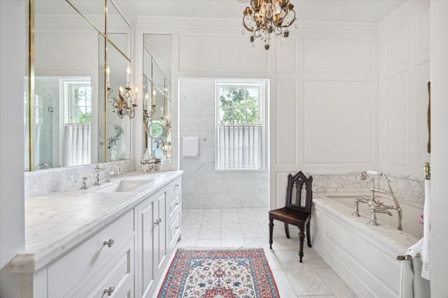 4019 Inverness Drive, Houston, TX 77019