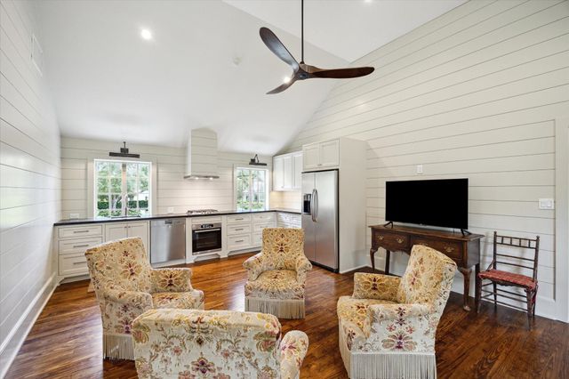 4019 Inverness Drive, Houston, TX 77019