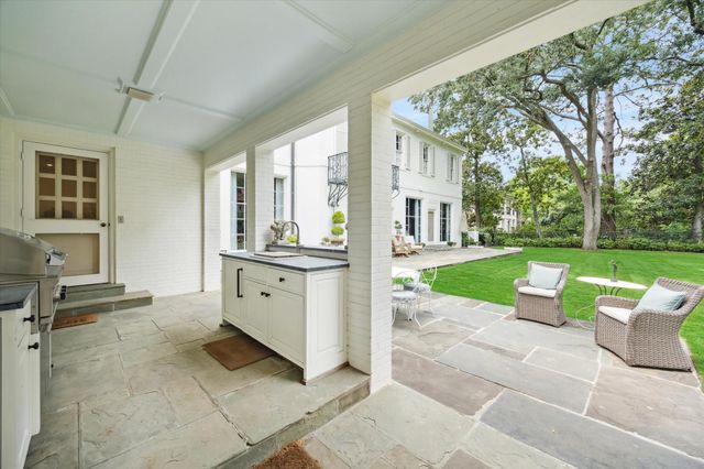 4019 Inverness Drive, Houston, TX 77019