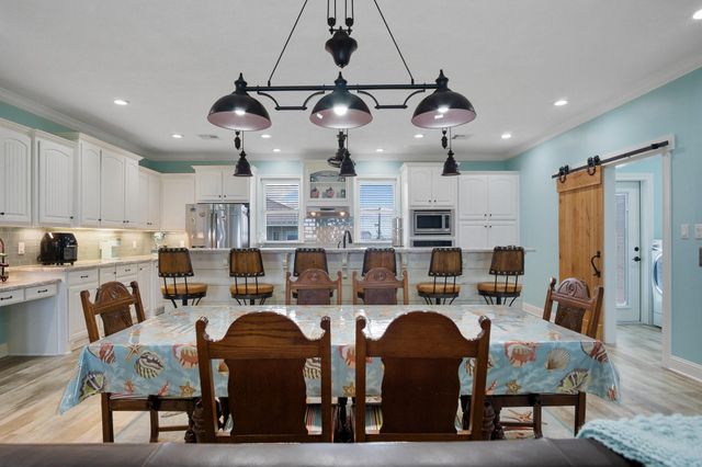 810 4th Street, Port Bolivar, TX 77650