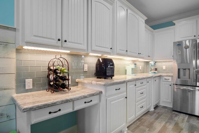 810 4th Street, Port Bolivar, TX 77650