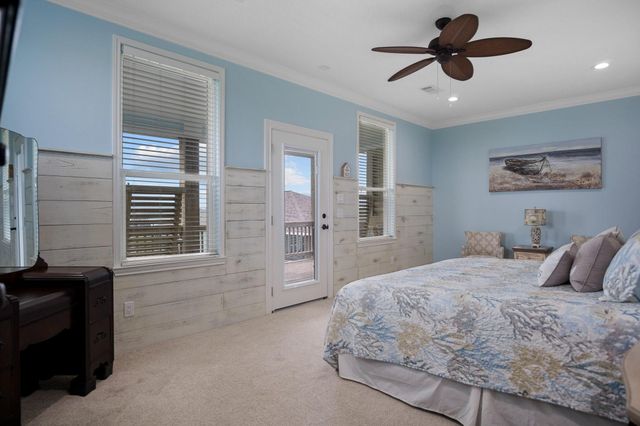 810 4th Street, Port Bolivar, TX 77650