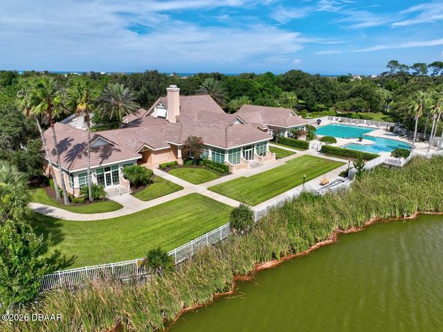 12 S Lakewalk Drive, Palm Coast, FL 32137