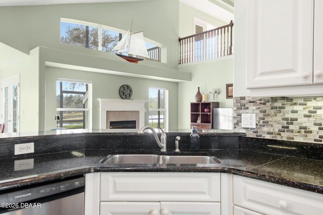 12 S Lakewalk Drive, Palm Coast, FL 32137