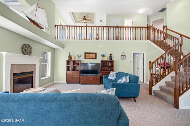 12 S Lakewalk Drive, Palm Coast, FL 32137