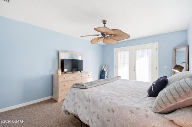 12 S Lakewalk Drive, Palm Coast, FL 32137