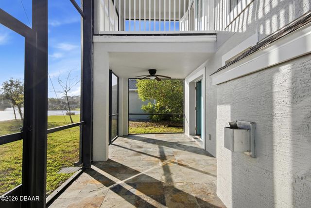 12 S Lakewalk Drive, Palm Coast, FL 32137