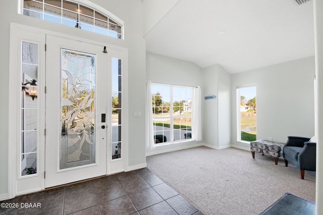 12 S Lakewalk Drive, Palm Coast, FL 32137