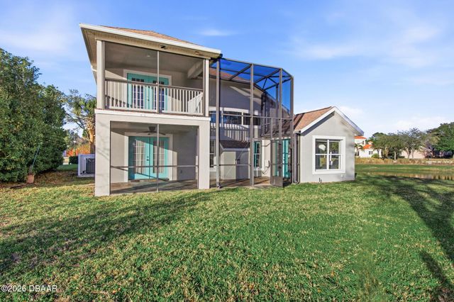 12 S Lakewalk Drive, Palm Coast, FL 32137