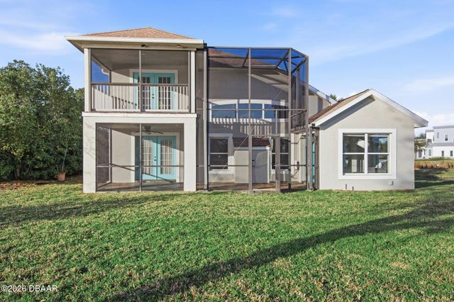 12 S Lakewalk Drive, Palm Coast, FL 32137